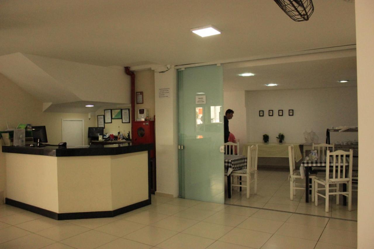 Novo Douglas *